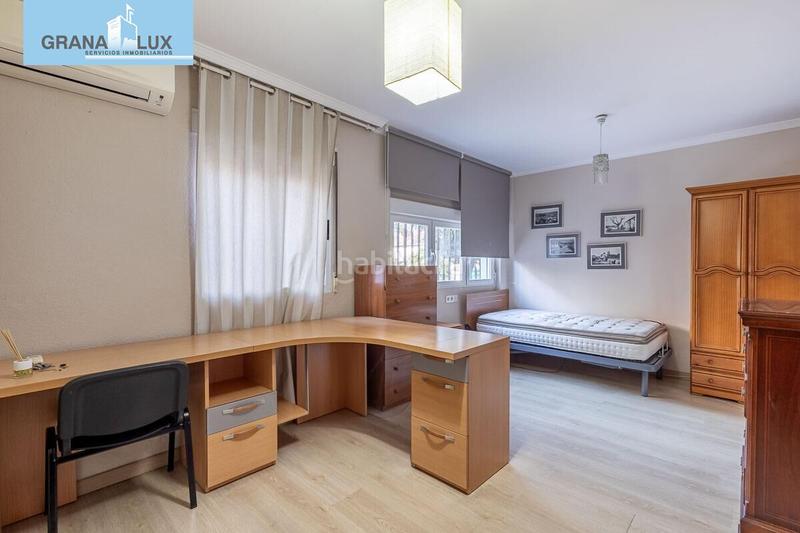 Foto eed2463b-41c0-4c79-8164-20343bf22664. Casa adossada amb calefacció a San Francisco Javier Granada