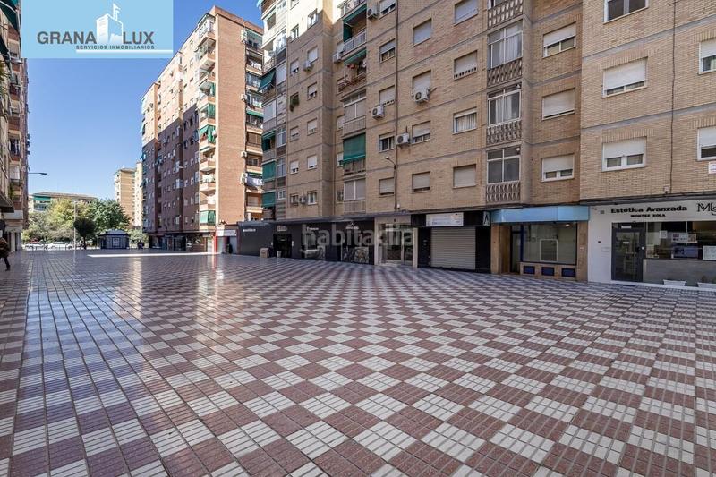 Foto 54a92502-4237-4165-9a5f-6455745a1d76. Local commercial dans Barrio de Zaidín Granada