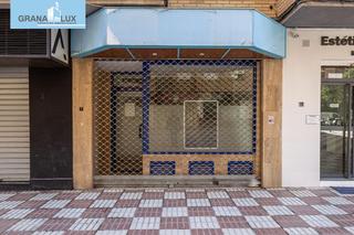 Local commercial à Calle Calle Reina Mora, 3