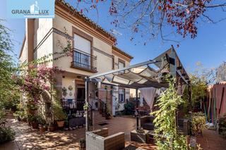 Haus in Huétor Vega. Chalet independiente en huetor vega