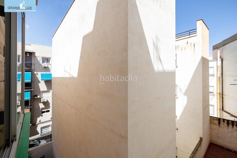 Foto 0e1b8ff1-ec84-4013-9071-f540bf095726. Pis a calle santa adela 48 a Barrio de Zaidín Granada