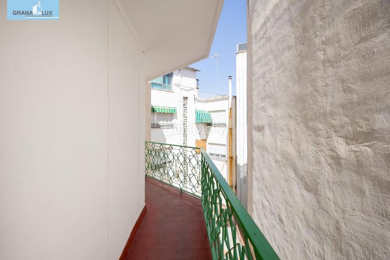 Foto 5f104798-8ec6-4ddf-af4c-fdab6e5fdbfc. Pis a calle santa adela 48 a Barrio de Zaidín Granada