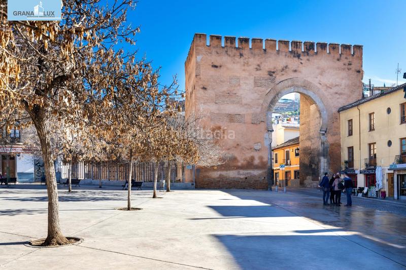 Foto ec16a18f-dda0-4d74-acc7-3deef000eb16. Apartamento venta de apartamento con licencia turística junto a gran vía en Granada