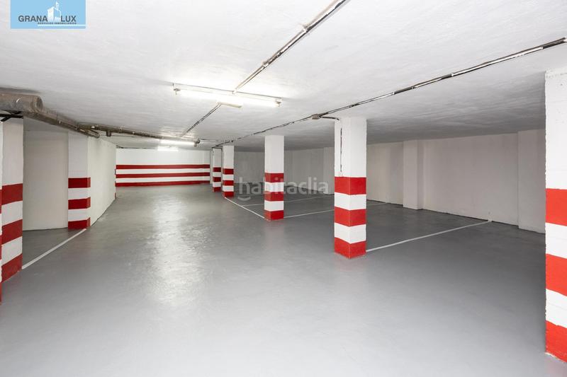 Foto 5fe740fc-1438-4d87-88e8-a33b757e14ed. Posto auto in Centro - Sagrario Granada