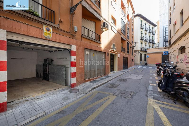 Foto c07e1158-9df3-4ca0-bd27-c8866c13898f. Posto auto in Centro - Sagrario Granada