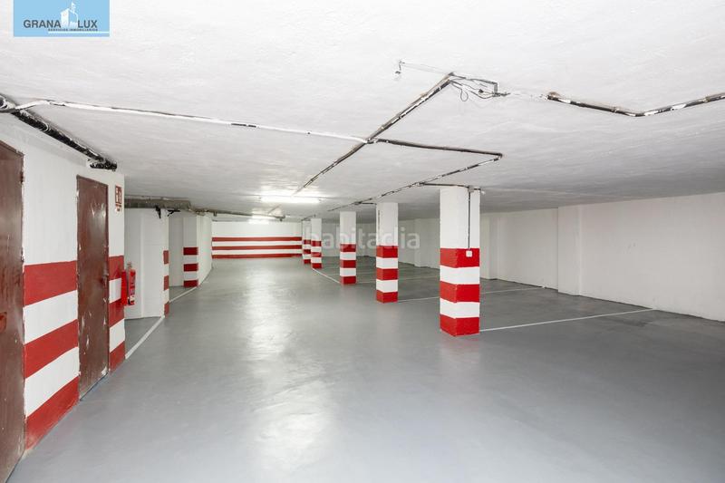 Foto dbf0f30c-cc80-4bc9-928d-6139fdacaedb. Posto auto in Centro - Sagrario Granada