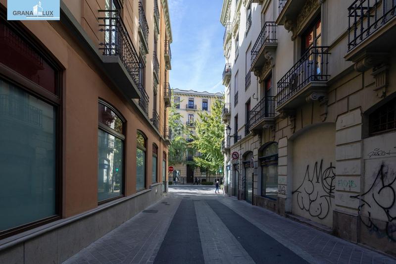 Foto df534136-d86b-45ea-8c6a-80c154660c2c. Posto auto in Centro - Sagrario Granada