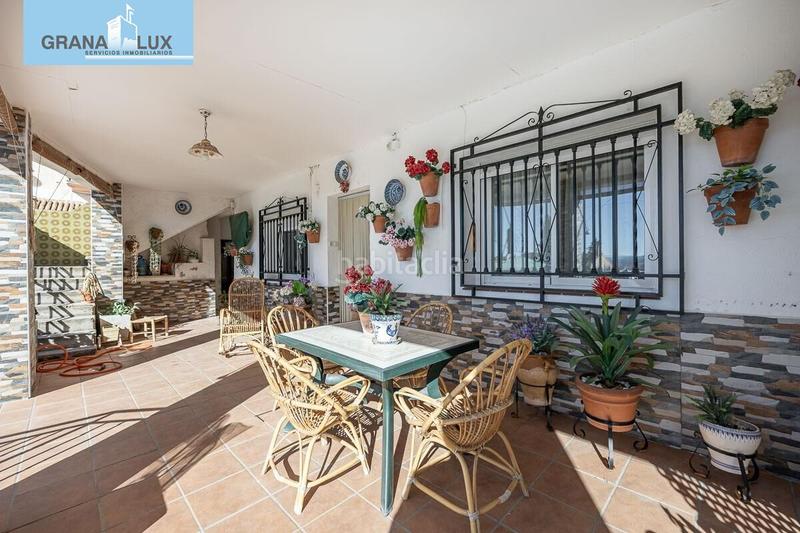 Foto 087a9094-02c3-4010-bafe-7bf03d61ad1d. Semi detached house with parking pool in Barrio de la Vega Monachil