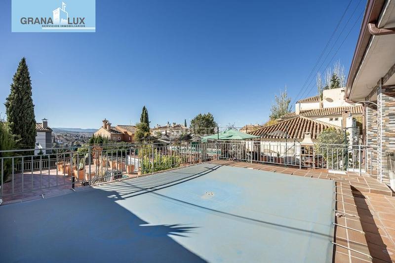 Foto 35dcc0f5-83ea-4694-9657-a1e0958031fe. Semi detached house with parking pool in Barrio de la Vega Monachil