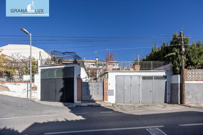 Foto bfb757ff-2567-4bfe-bb9b-8bbba1b73b8c. Semi detached house with parking pool in Barrio de la Vega Monachil