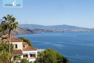 Chalet  Calle de pinotajos 7. El privilegio de vivir donde otros solo veranean, chalet indepen