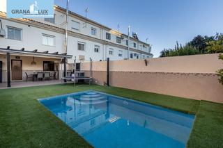 Casa  Calle de alfredo di stefano. Una vivienda excepcional en ambroz vegas del genil