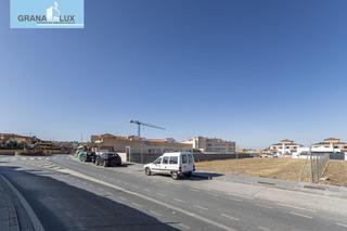 Terreny residencial  Calle sol. Solar de 1.175 m2 en ogijares