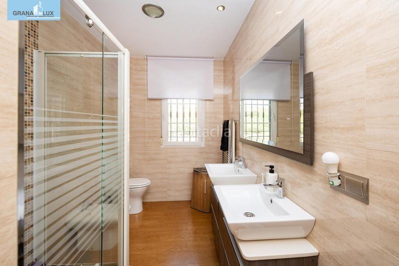 Foto 195e66cb-3d78-4588-82cd-5e0932653b0d. Casa adossada amb aparcament piscina a Pulianas