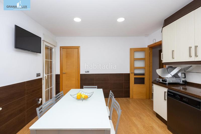 Foto 95bdd2b9-38b3-4c6f-9750-362dc196ec7a. Casa adossada amb aparcament piscina a Pulianas