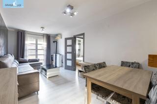 Etagenwohnung  Calle del padre manjón. Oportunidad! piso amplio, luminoso y listo para entrar a vivir.