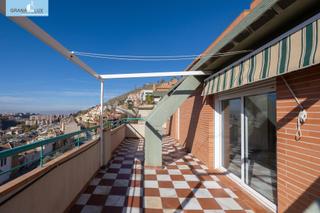 Àtic a Calle rauda 6. Ático en zona ctra. sierra. vistas despejadas. gran terraza y ga