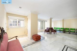 Appartement à Fígares. Gran piso en las flores.