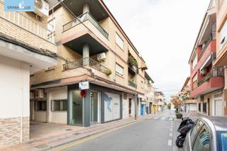 Local Comercial  Calle de vizcaya. Venta de local de 171 m2 en armilla granada