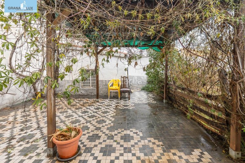 Foto ea2d87c7-c9db-494f-a062-f7e16ba661a8. Chalet casa independiente con piscina y vistas a sierra nevada en huétor santillán a solo 15 minutos de granada en Huétor de Santillán