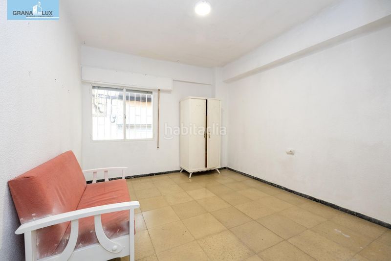 Foto 024b63d9-22f8-4688-b6a5-00aae5949229. Piso  de tres dormitorios en el realejo en San Matías - Realejo Granada