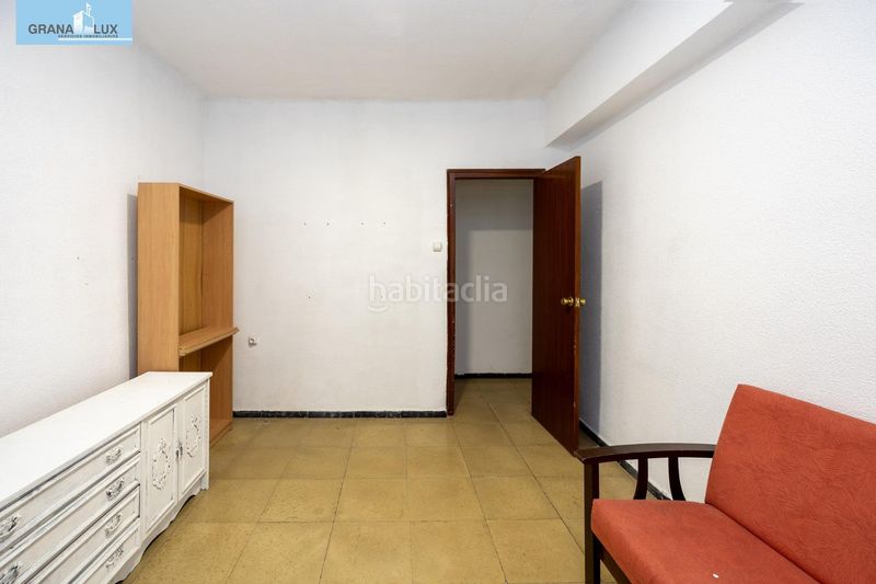 Foto 2bc598f7-e708-4d34-bfaa-2a9927dd2671. Piso  de tres dormitorios en el realejo en San Matías - Realejo Granada