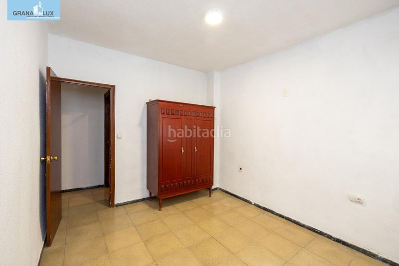 Foto 4dcb580e-294b-40f2-a0ae-921bb4cba246. Piso  de tres dormitorios en el realejo en San Matías - Realejo Granada