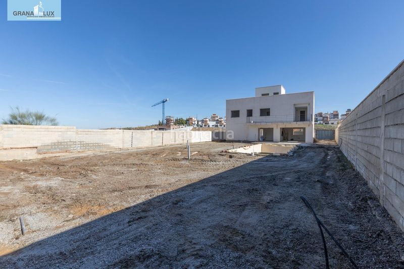 Foto bdef64e9-ac3f-4179-a80b-3de703293276. Xalet amb aparcament piscina a Dílar