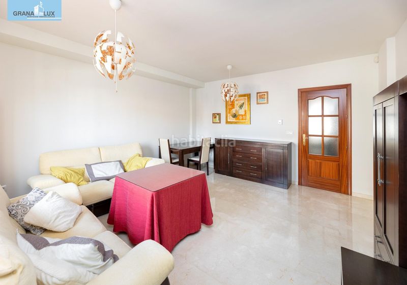 Foto b73357b4-e8c4-488d-88b3-929e50db333a. Casa amb aparcament a Ogíjares