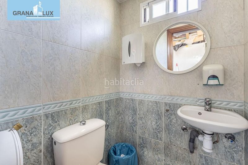 Foto 03e86691-9452-49a7-9cea-e7a3bd93c8d5. Local comercial a Atarfe