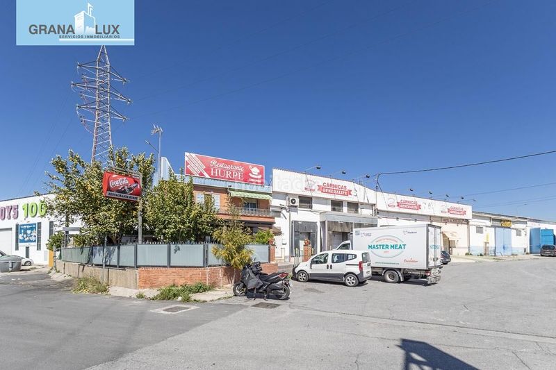 Foto 3608f14b-7074-456c-be42-630ce17e5cc0. Local comercial a Atarfe