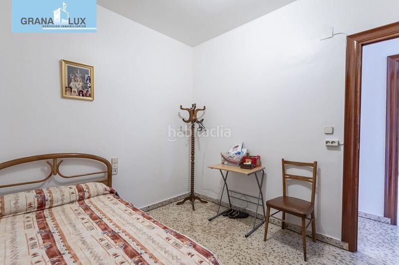 Foto 8424d3ea-a1cc-4612-a5a1-8e8cbef94778. Local comercial a Atarfe