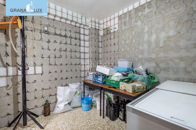 Foto f9604c50-0e10-409b-abeb-f64480b3b117. Local comercial a Atarfe