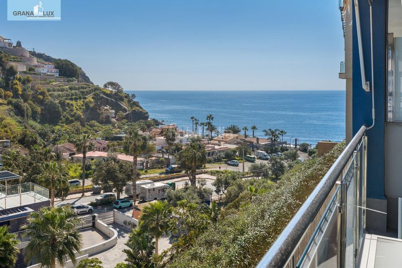 Foto 769c9830-52b0-4b67-8566-cfd87e34430b. Pis amb aparcament piscina a Almuñecar centro Almuñécar