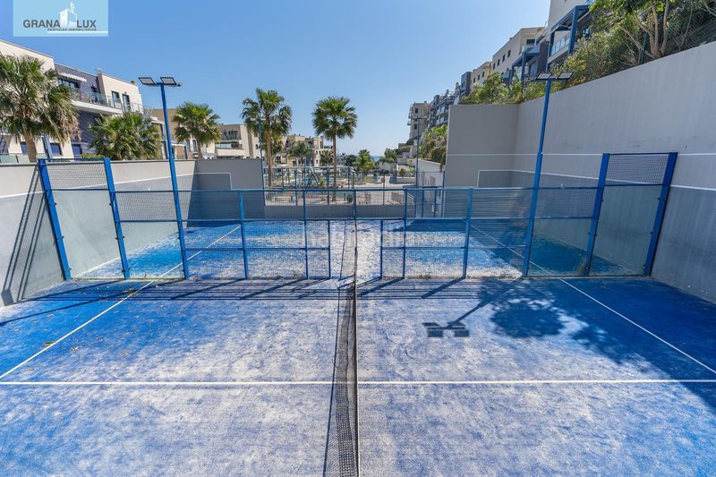 Foto 8d75dfc2-326b-4f47-80b5-6d04556efaae. Pis amb aparcament piscina a Almuñecar centro Almuñécar