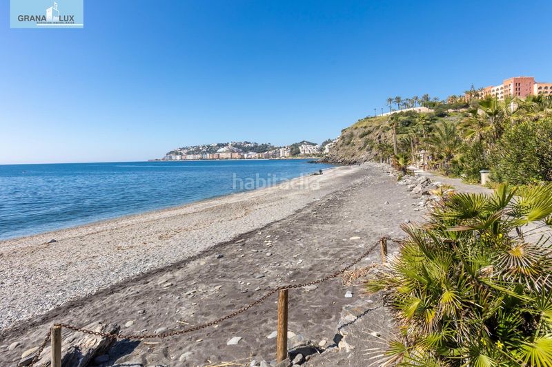 Foto e6c40782-34a7-450a-9e3d-a1940012af26. Pis amb aparcament piscina a Almuñecar centro Almuñécar