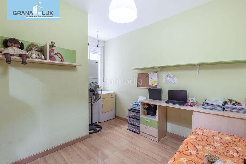 Foto c60dd23a-d835-4d96-85cb-5ee4d53857b0. Pis amb aparcament a Atarfe