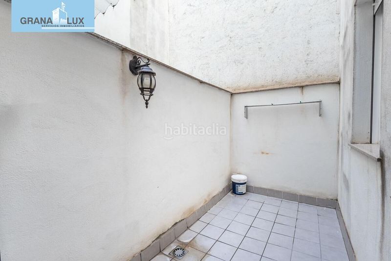 Foto d4f1a33b-2403-408e-a48b-4af989544e27. Pis amb aparcament a Atarfe
