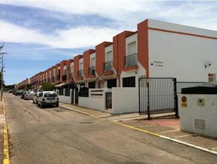Lloguer Casa adossada  Calle ostra. Alquiler temporada de adosado en la barrosa