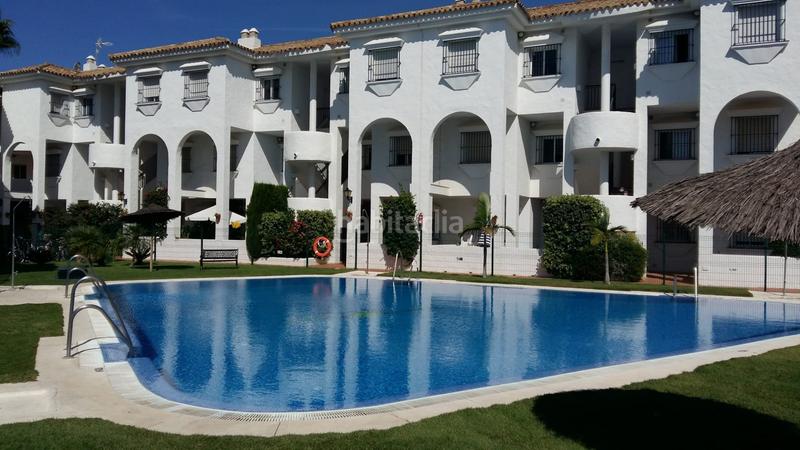 Foto cef668a8-9f9d-49b1-9a63-9e1ebcc42373. Lloguer pis amb xemeneia aparcament piscina a Sancti Pietri Chiclana de la Frontera