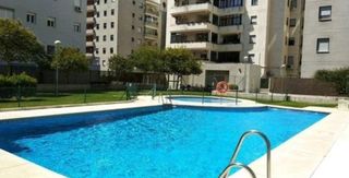 Rent Flat  Avenida josé lópez fernández. Alquiler de septiembre a junio del 2027