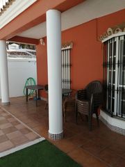 Miete Appartement  Calle la almeja. Alquiler temporada hasta junio 2027