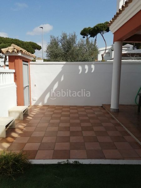 Foto 8cf1393a-63f8-420f-8c40-5fee92eca440. Rent apartment in La Barrosa Chiclana de la Frontera