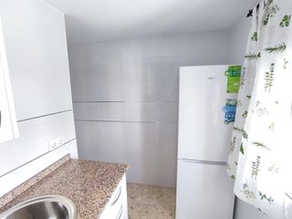 Miete Etagenwohnung in Calle general pujales 8. Alquiler de septiembre a junio del 2027.