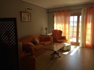 Alquiler Apartamento  Avenida de pery junquera. Alquiler de septiembre a junio de 2027