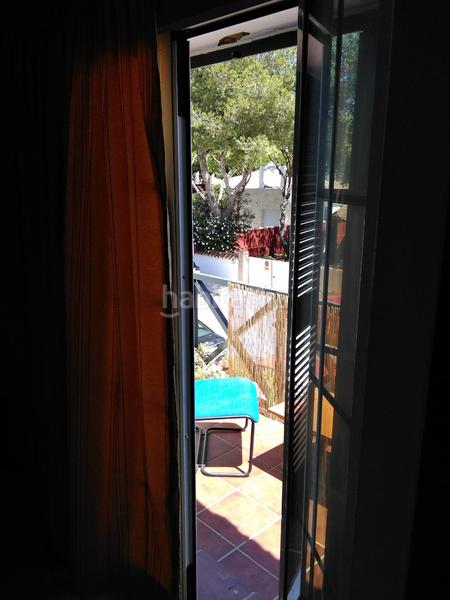 Foto 2641f916-4059-4ef1-9daa-902dfe34bbda. Location duplex dans La Barrosa Chiclana de la Frontera