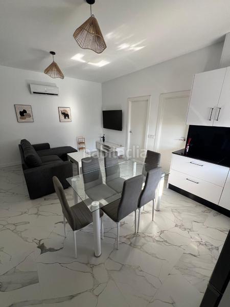 Foto dc83090f-6f14-4275-9435-cda991187fe6. Chalet mit parking pool in Las Lagunas - Campano Chiclana de la Frontera