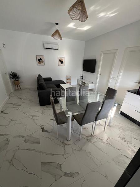 Foto f1c6fb0e-b2c4-4f8a-b673-9c0c2a791232. Chalet mit parking pool in Las Lagunas - Campano Chiclana de la Frontera