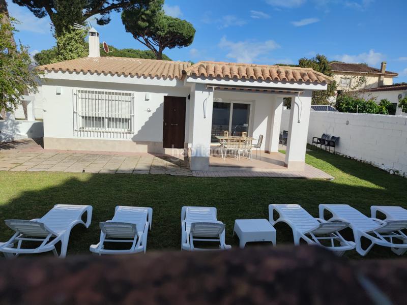 Foto b6b8c82b-3895-4166-b123-a39983582b72. Alquiler chalet alquiler de octubre a junio 2026. en Chiclana de la Frontera