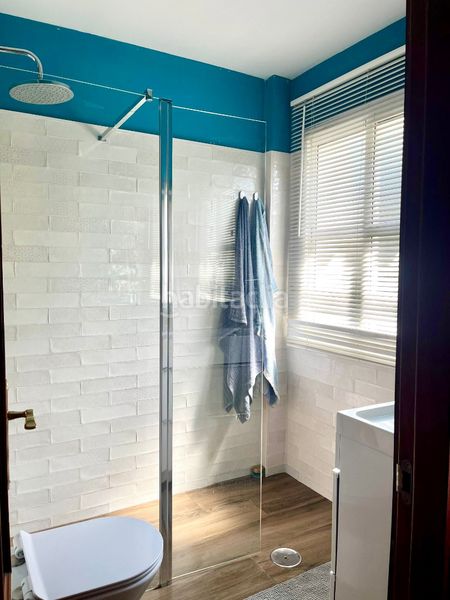 Foto 03ae6cb5-7da2-41d8-8152-e21b4f5be4f8. Pis amb aparcament a La Banda - Campo de Fútbol Chiclana de la Frontera